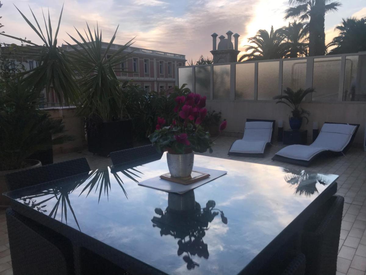 Appartement Terrasse Dans Palace Centre Ville Menton Exterior photo