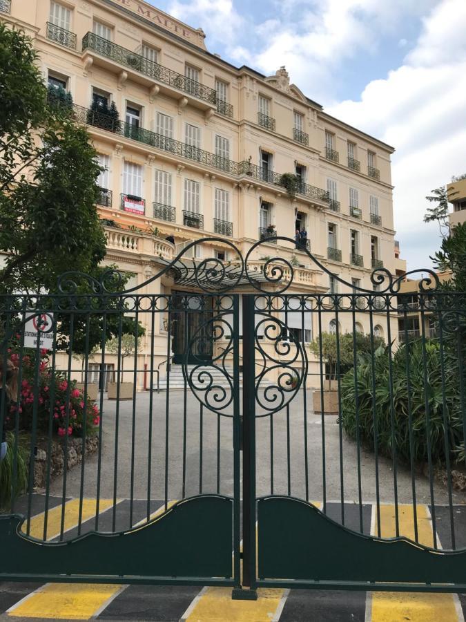 Appartement Terrasse Dans Palace Centre Ville Menton Exterior photo